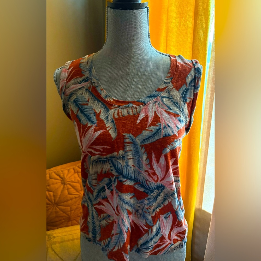 LOFT Sleeveless Linen Top Sz Small Beautiful Palm Print